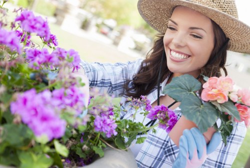 Free quote policy for gardeners in Brent Cross