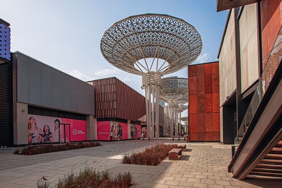 Garden maintenance near Brent Cross Shopping Centre